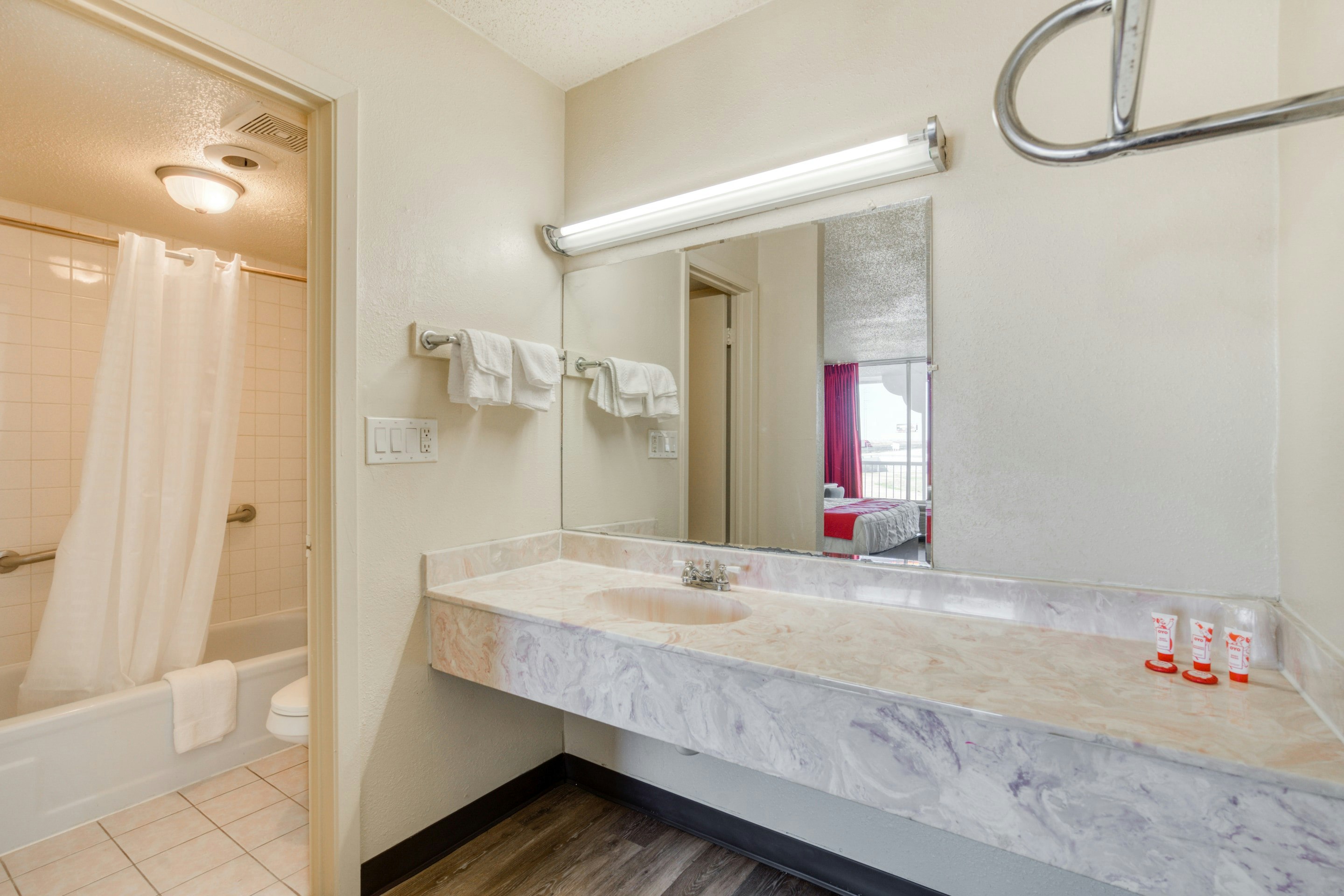 Hotel Waco University Area/ I-35 26/26