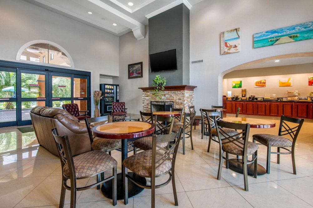 Quality Inn & Suites Jacksonville-Baymeadows 30/42
