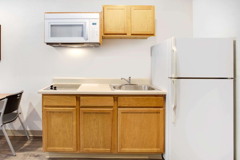 WoodSpring Suites Charlotte Shelby 29/29