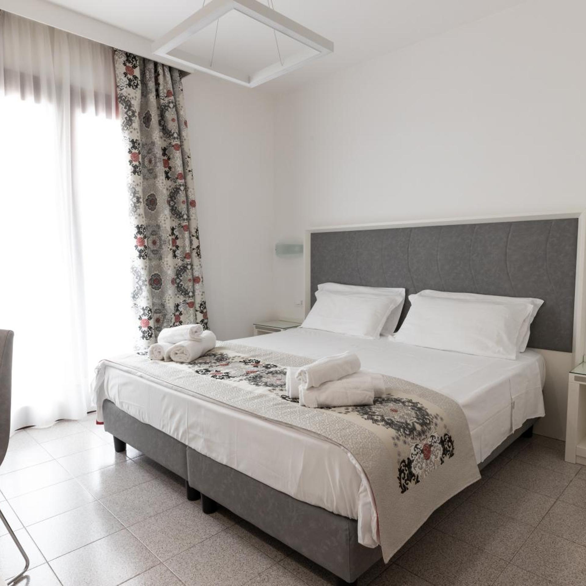 ROOM, QUADRUPLE, ANNEX