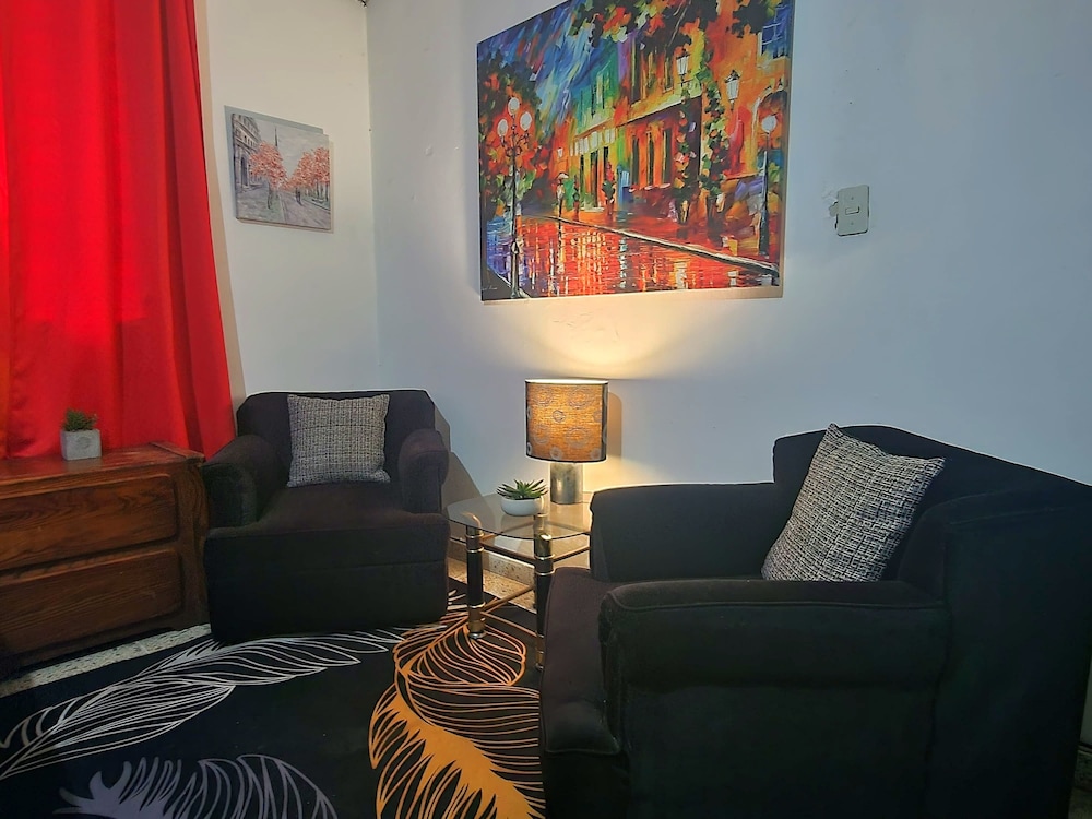 Alojamiento El Salvador Guest House 28/50