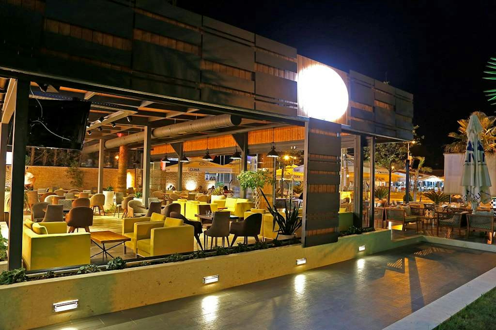 Vlora International Hotel in VLORE