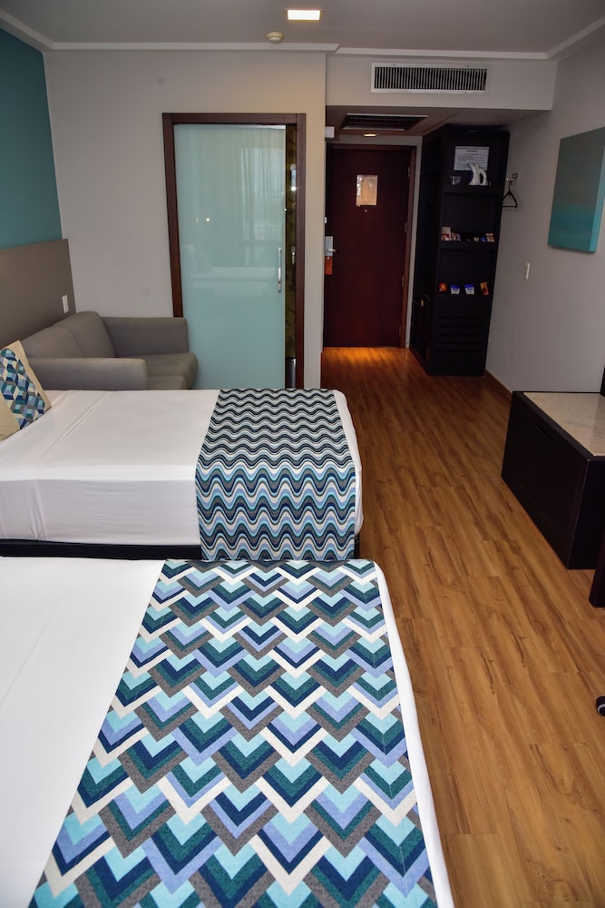 Comfort Suites Vitória 33/49