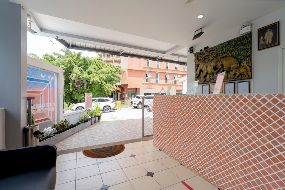 Squareone Hostel 6/54