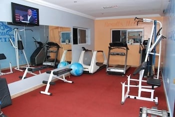Airport West Hotel 55/75
