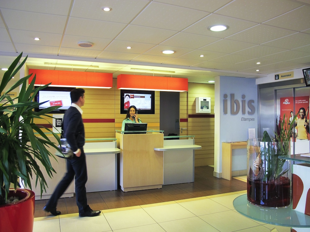 Ibis Etampes 7/69