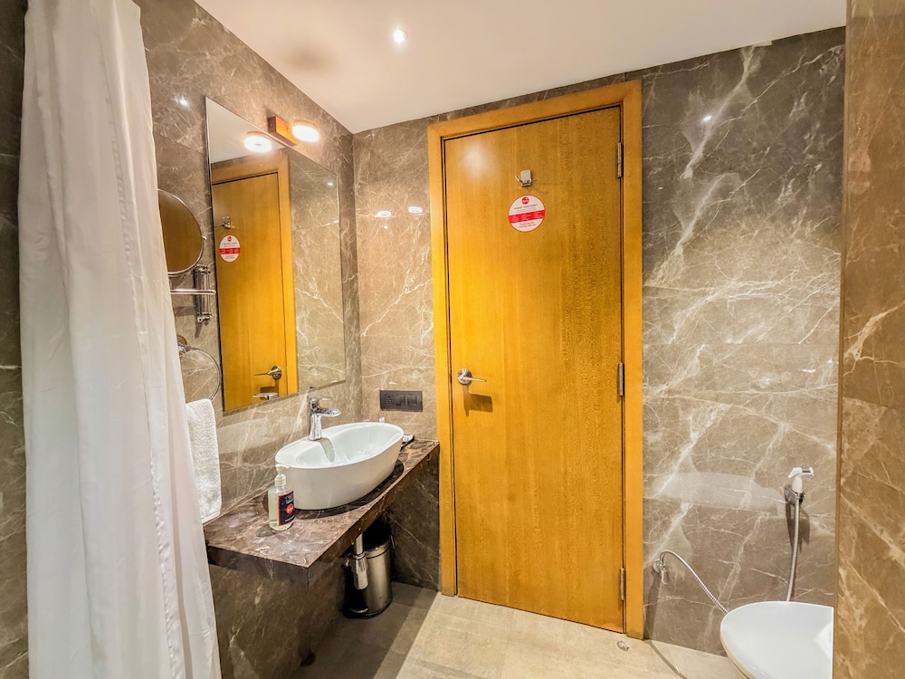 Zip by Spree Hotels Chakan 49/50