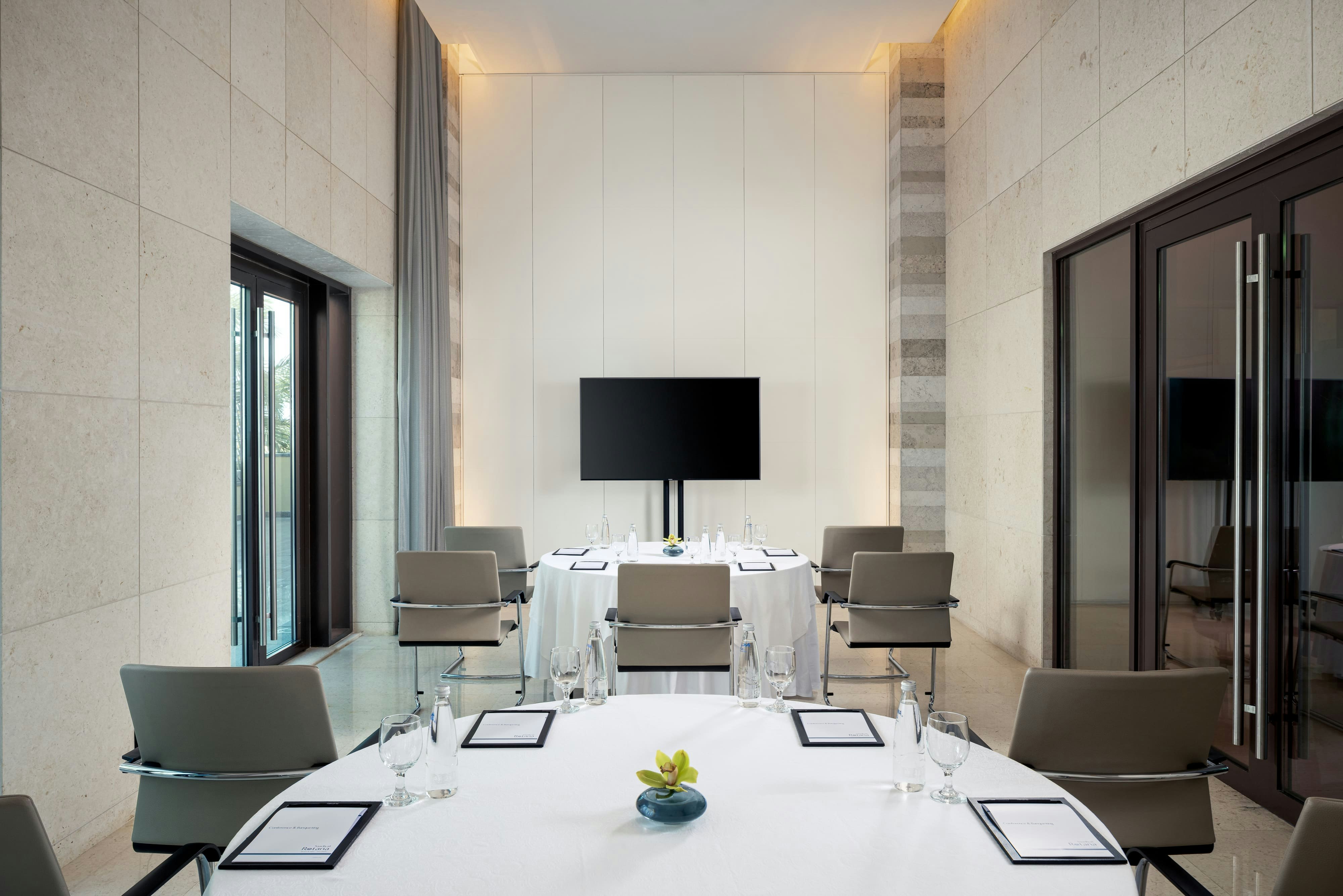 Saadiyat Rotana Resort & Villas 37/53