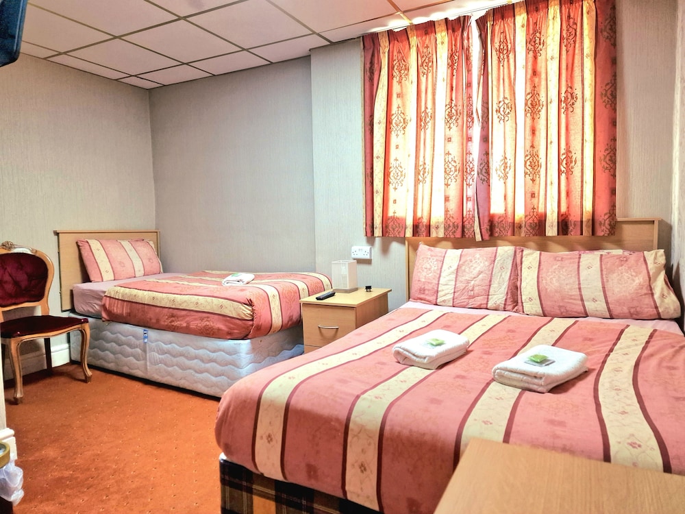 The Albany Hotel 30/66