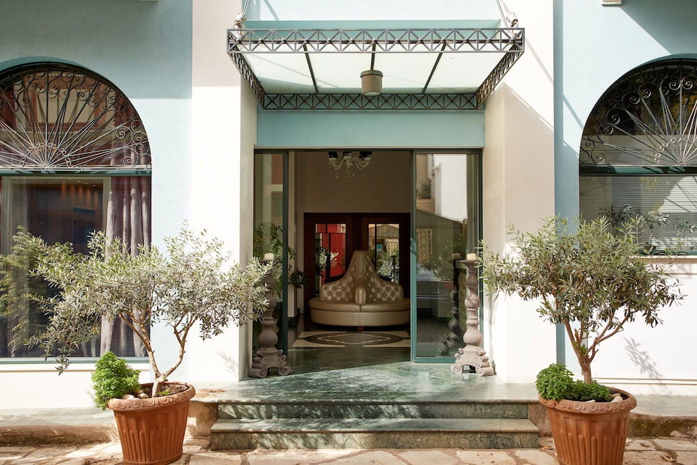 Dioni Boutique Hotel in PREVEZA