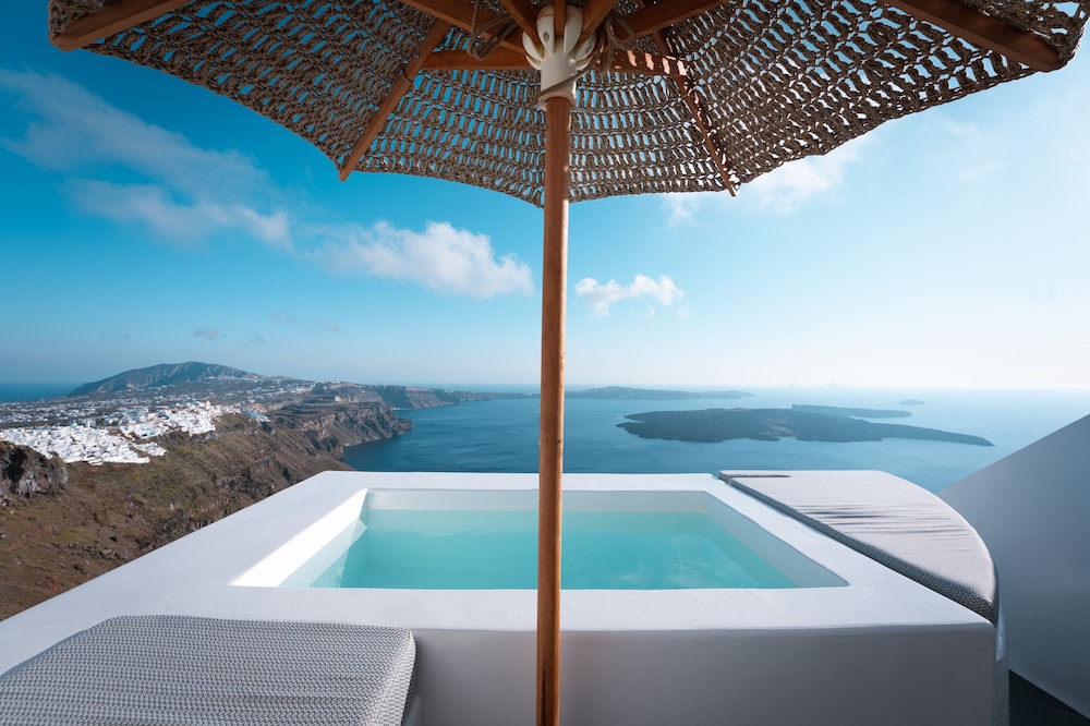 Cilon Suites Santorini 25/50