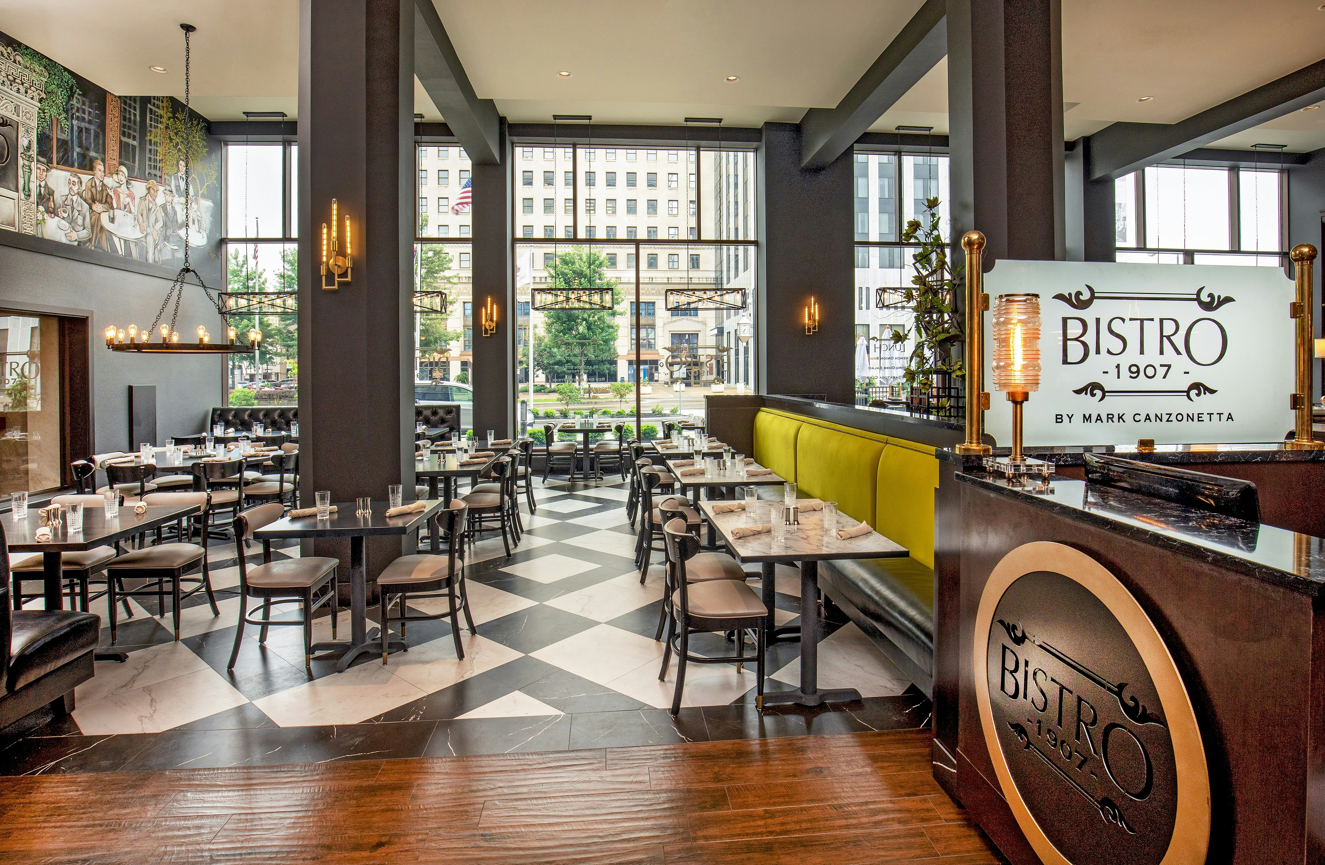 DoubleTree by Hilton Youngstown Downtown 30/46