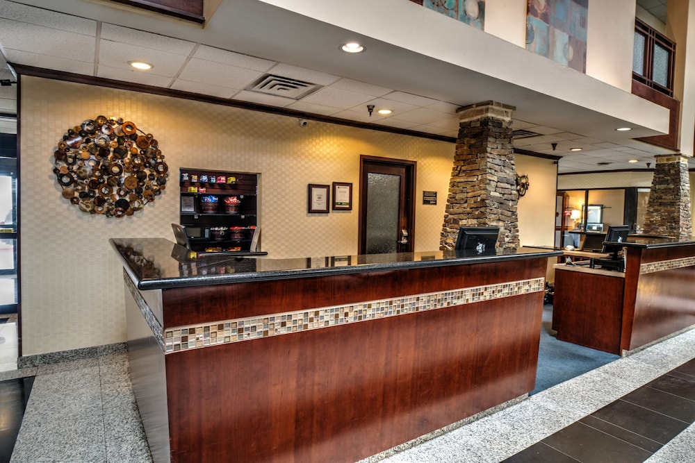 Radisson Hotel Fort Worth North-Fossil Creek 8/52
