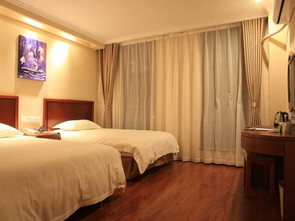 Greentree Inn Jiangsu Xuzhou High Speed Railway Station Express Hotel 12/23