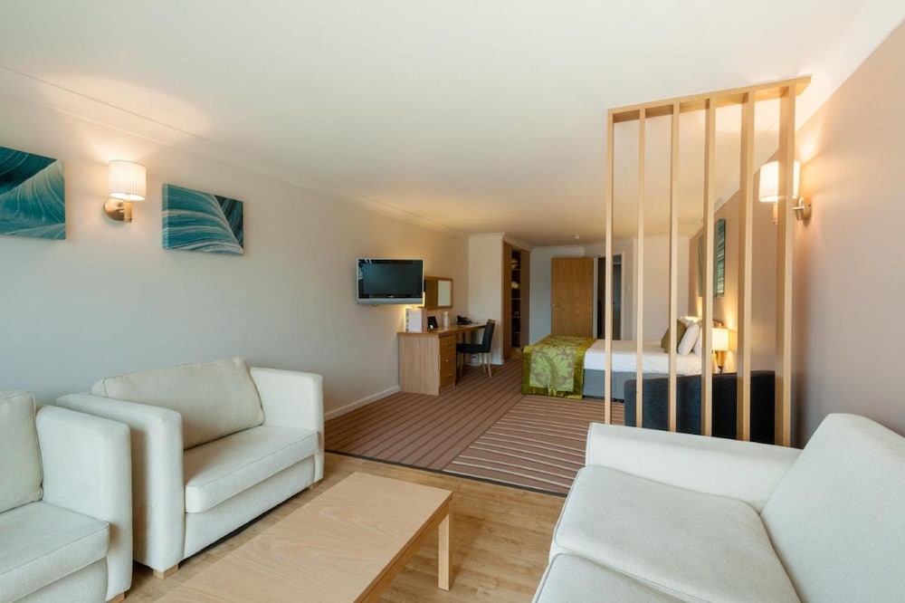 De Vere Cotswold Water Park 33/68