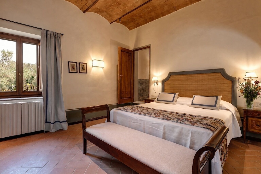 Villa Le Barone 7/50