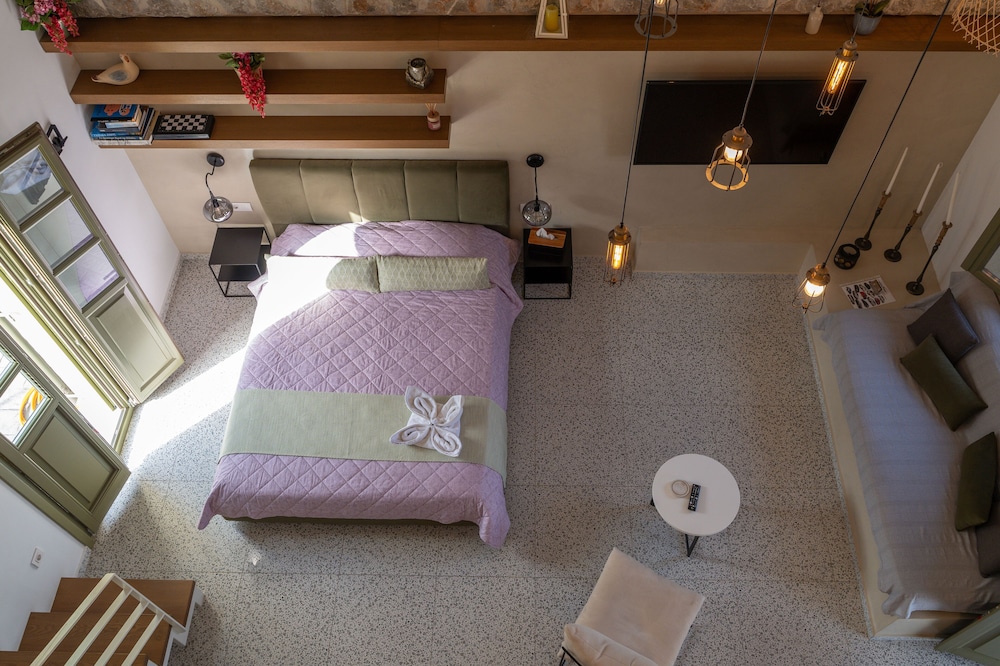 Villa Rosa 9/50