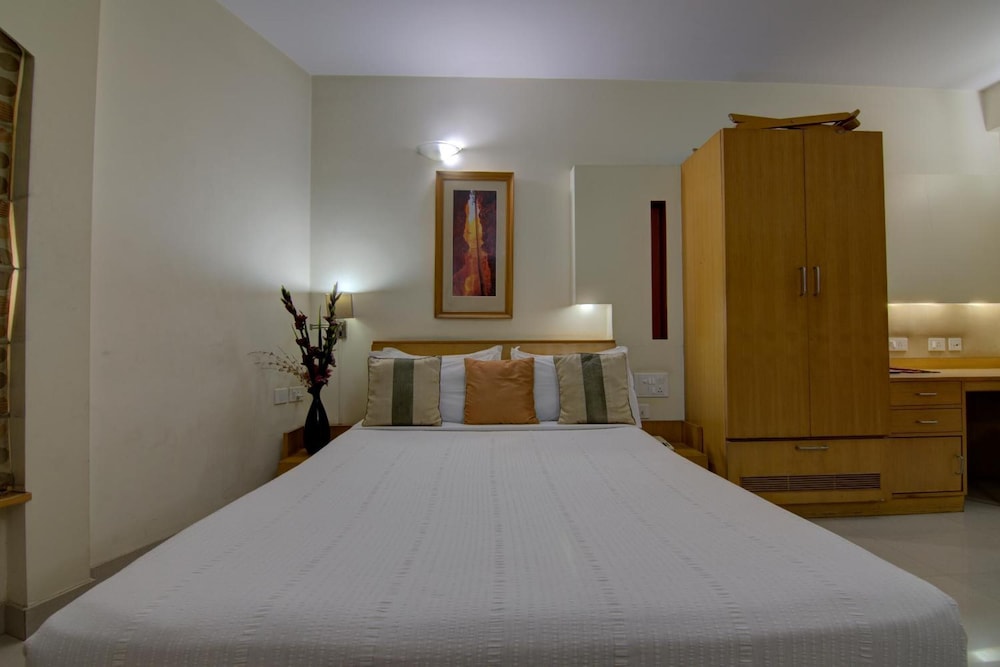 Tristar Serviced Apartments 10/41