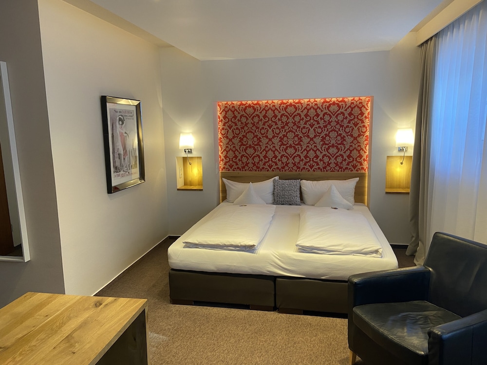 Hotel Petersens Landhaus Scharbeutz 4/50