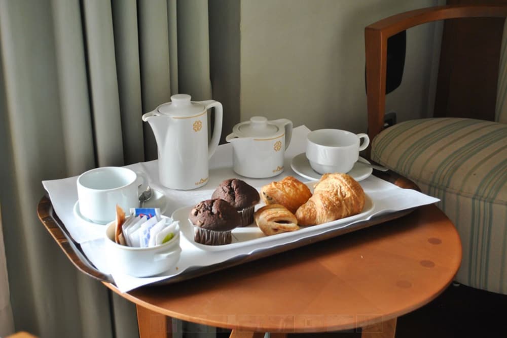 SENBHOTEL 24/34