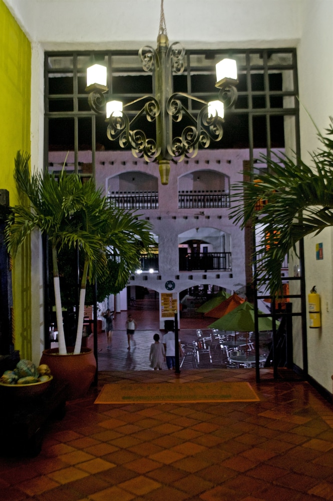 Hotel Sansiraka by GEH Suites 32/50