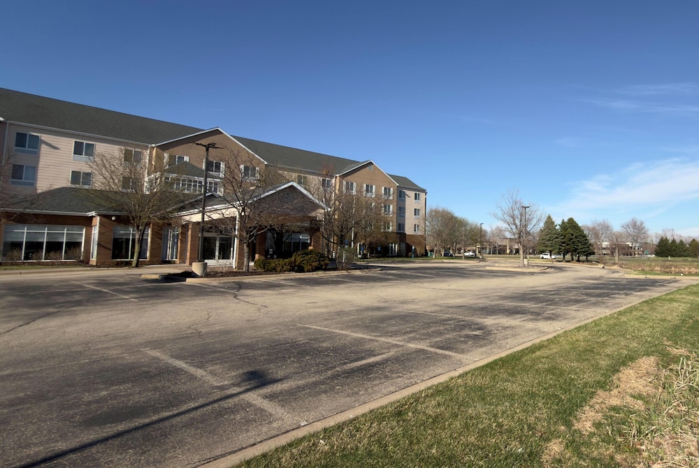 Wingate by Wyndham St. Paul/Oakdale/Woodbury 57/62