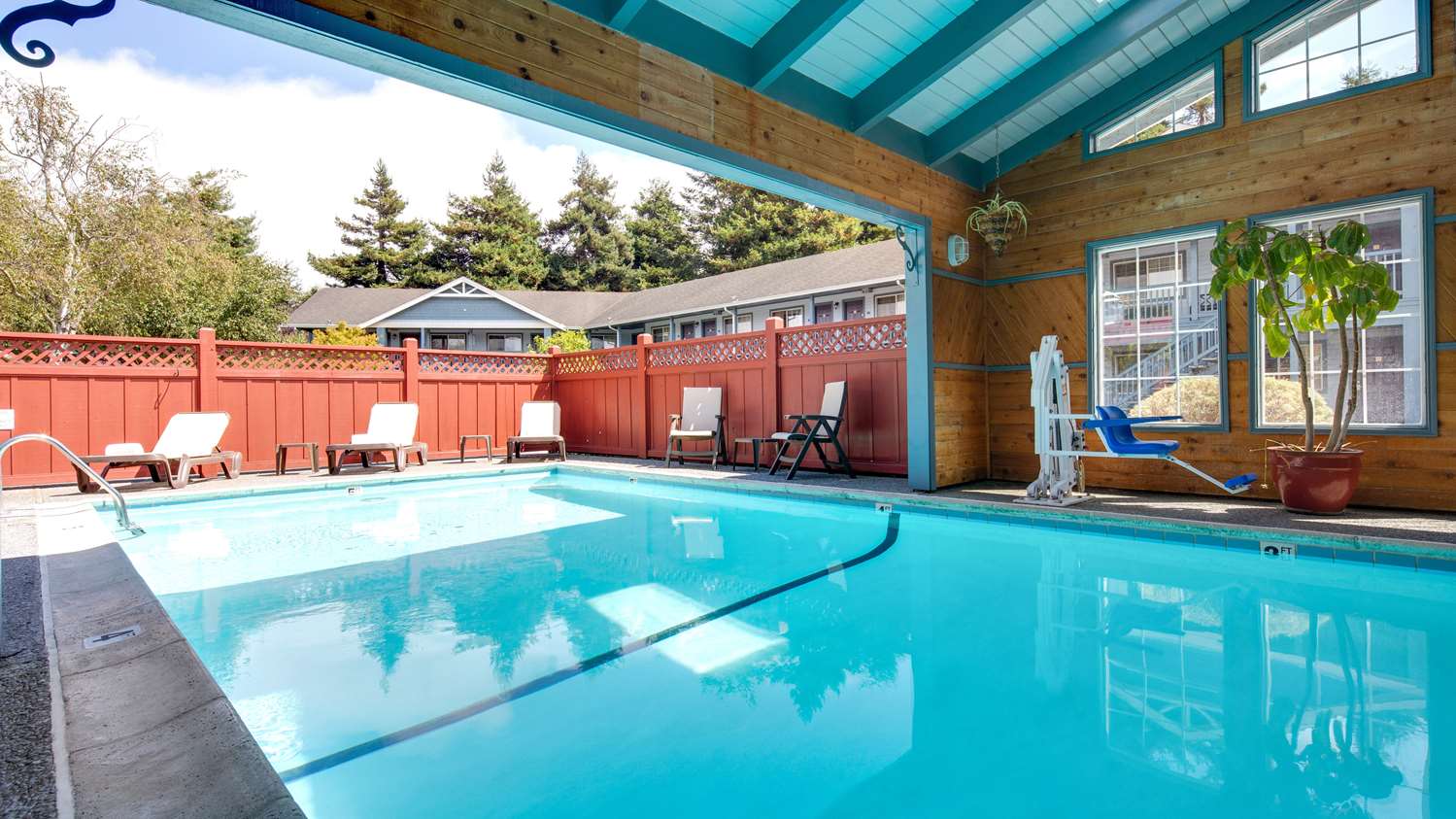 Best Western Country Inn 27/39