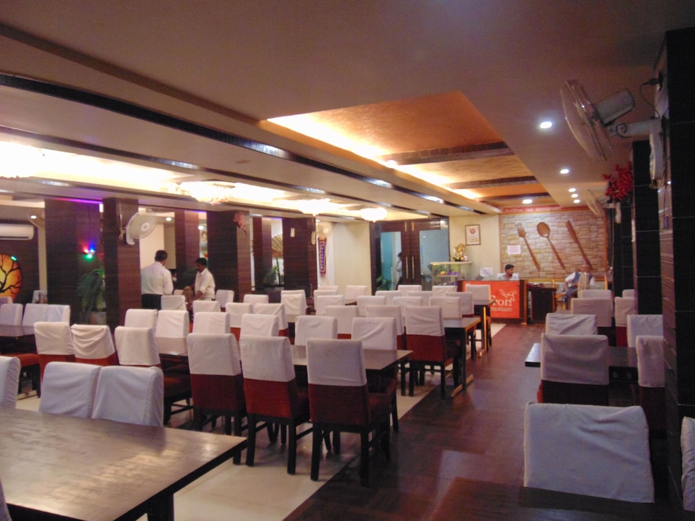 Hotel Saffron 43/50