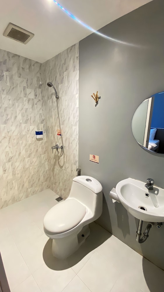 Hotel Pantes Simpang Lima Semarang 34/34