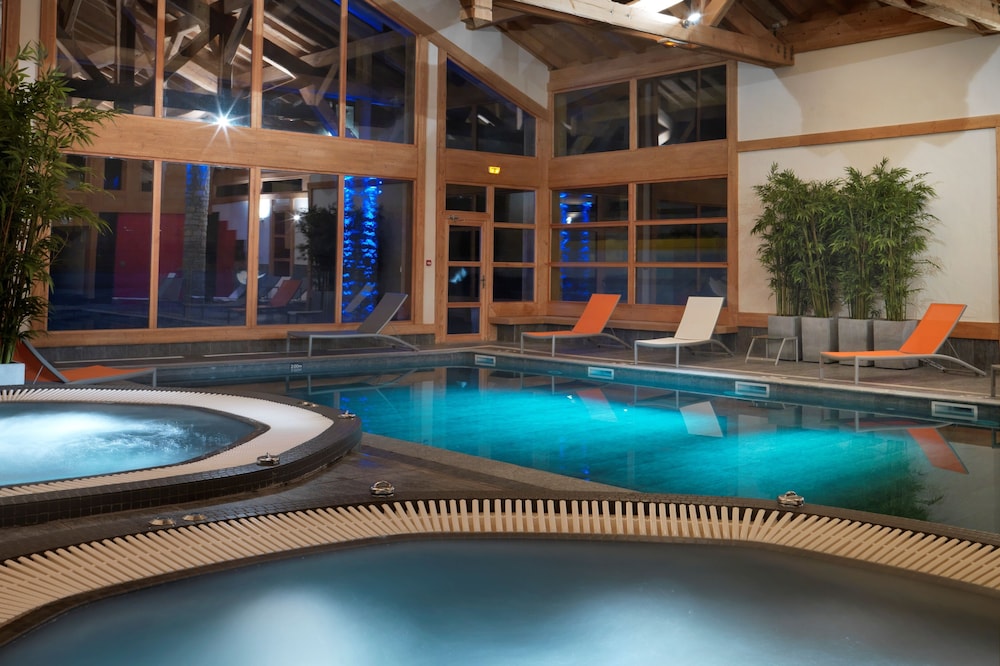 CGH Residences and Spas La Reine des Pres 28/49