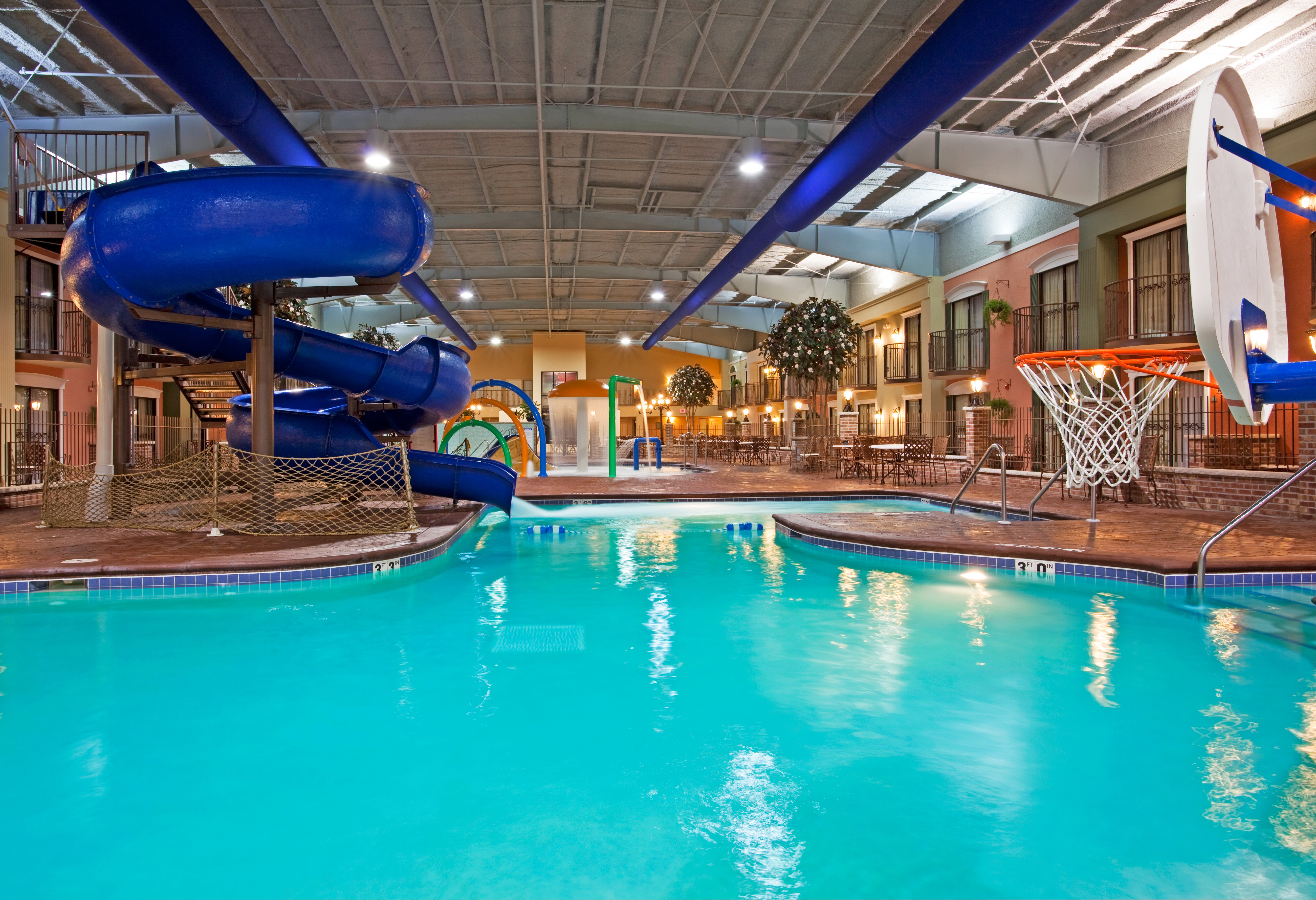 Holiday Inn Hotel Suites Minneapolis Lakeville 45/46