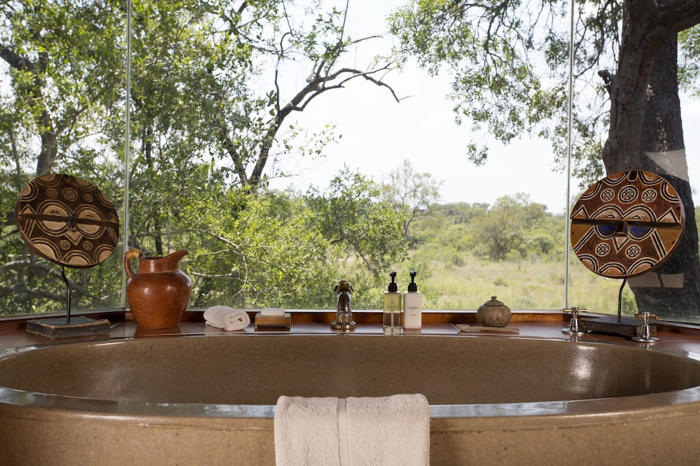 Lukimbi Safari Lodge 49/49