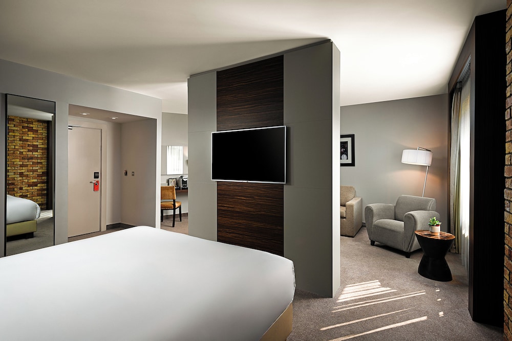 Absolute Hotel Spa 10/60
