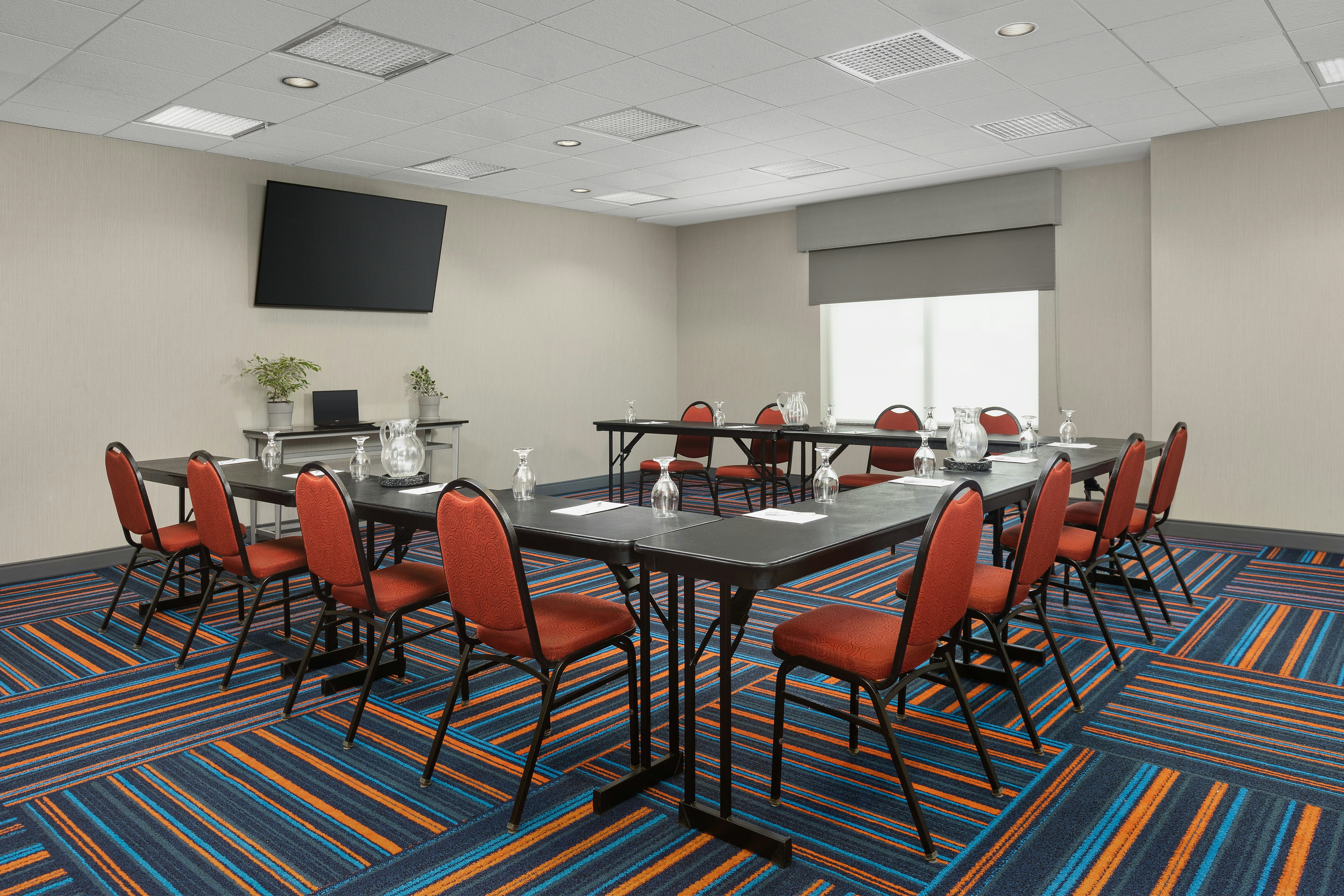 Hampton Inn Augusta 24/29