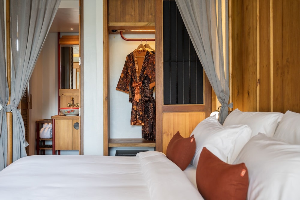 Type A, Deluxe, King Bed, Bathtub، Hotel Gahn - SHA Plus 5/7