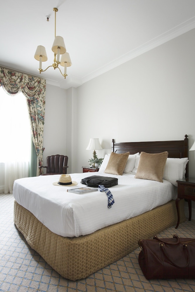 The Hotel Windsor Melbourne 24/63