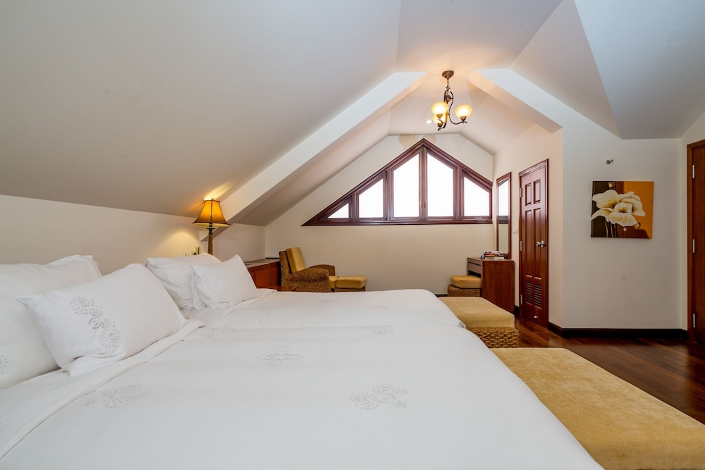Furama Villas Da Nang 26/75