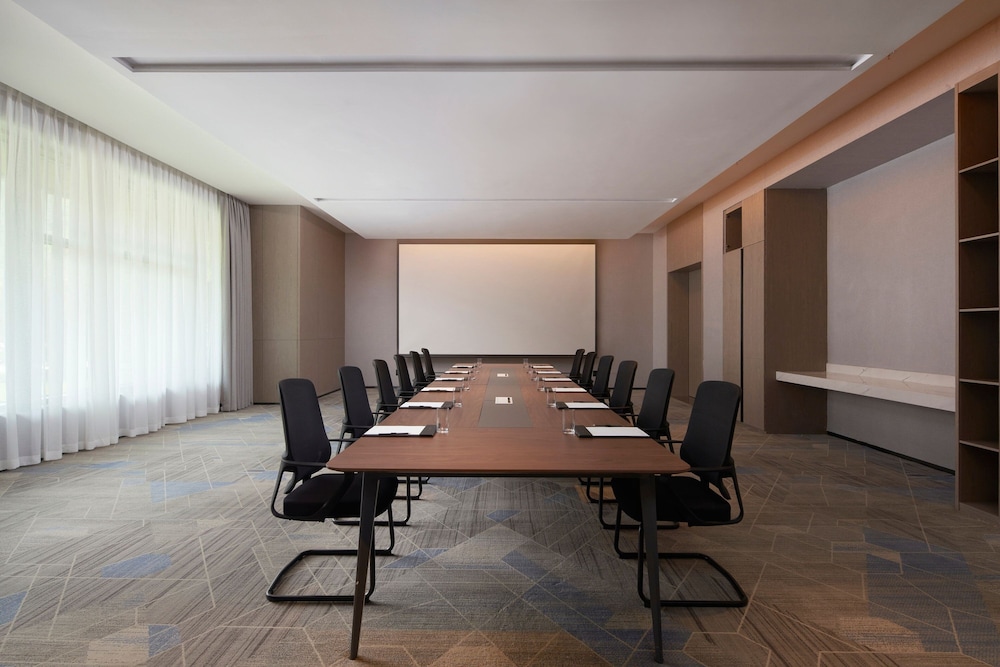 Courtyard By Marriott Chongli 36/48