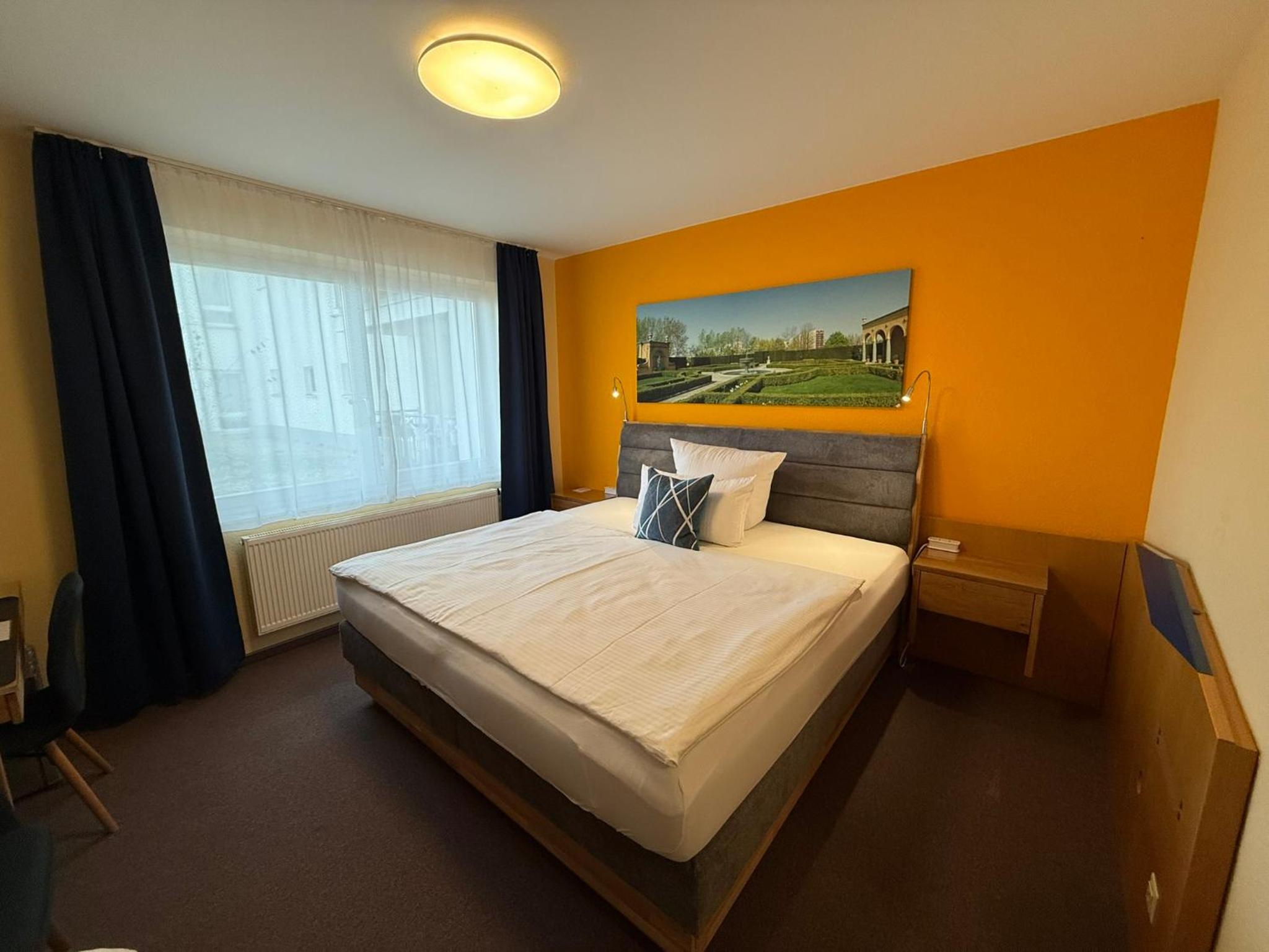 Parkhotel Marzahn 18/50