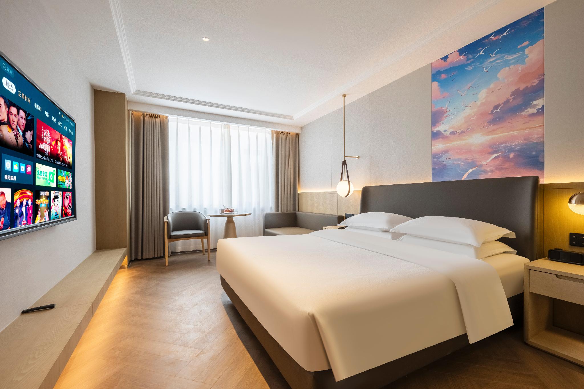 Standard, King Bed