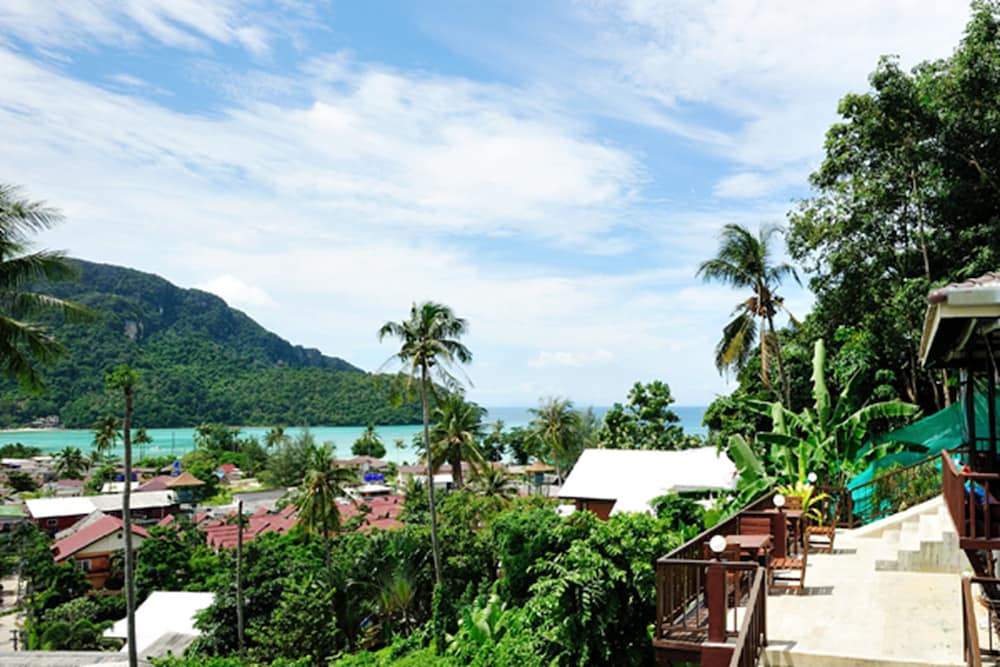PHI PHI ARBOREAL RESORT 47/50