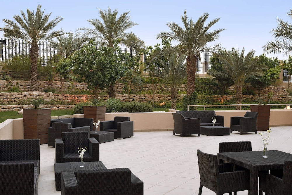 كورتيارد الرياض الربع الدبلوماسي(Courtyard Riyadh Diplomatic Quarter) 1/42