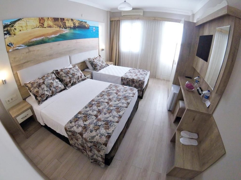 Akkan Beach Hotel 28/68