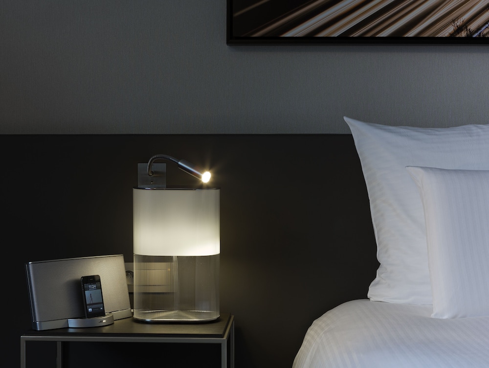Pullman Paris La Defense Hotel 8/69