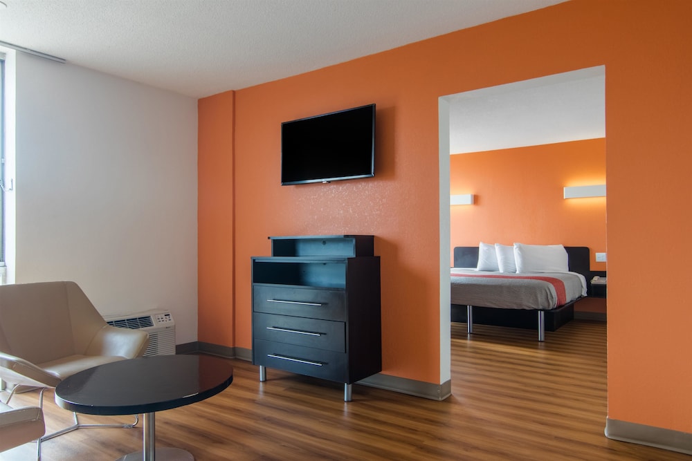 Motel6 Atlanta, GA - Atlanta Airport Virginia Ave 43/60