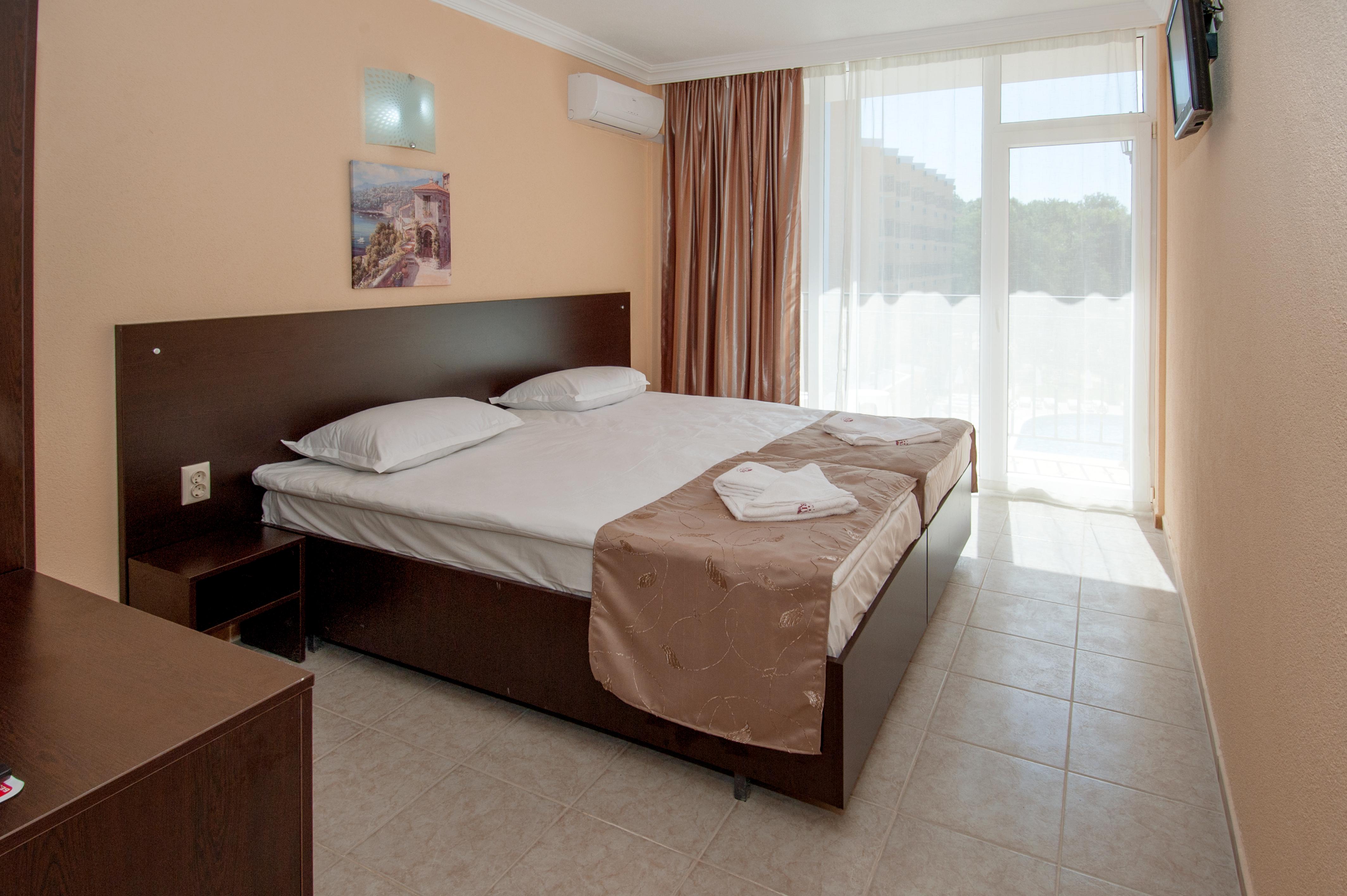 Standard, Single, Balcony or Terrace