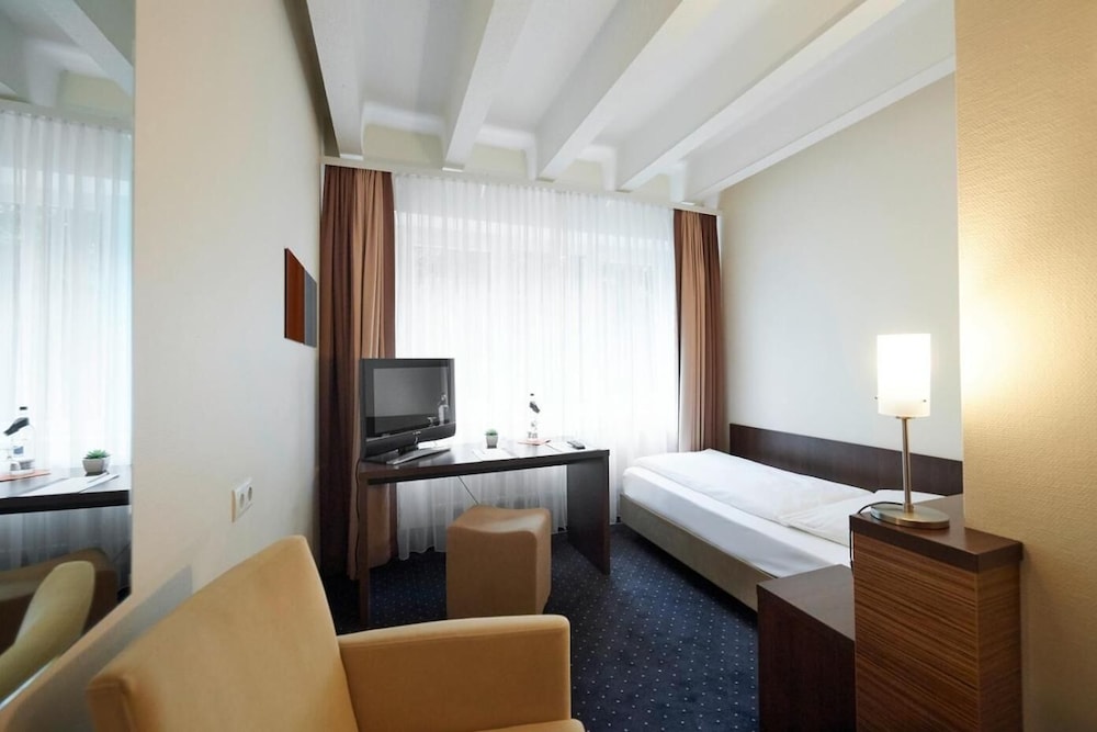 Hotel Silicium 11/26
