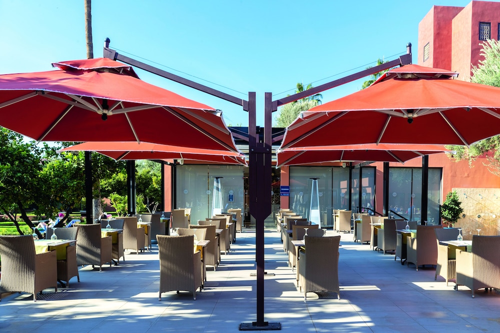 Medina Gardens - Adult only 7/73