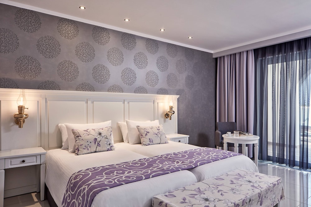 Esperos Village Blue and Spa Resort - Adults Only 10/44