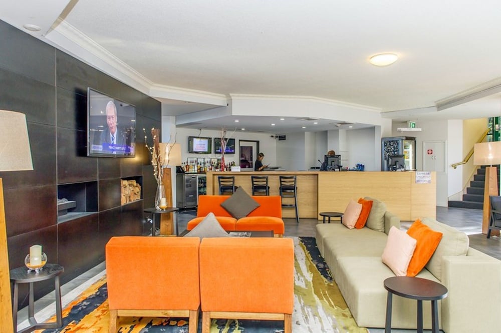 Alpha Hotel Canberra 27/41